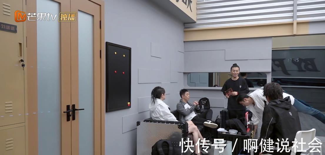 赵文卓|《披荆斩棘》四公成绩曝光,张晋获双人项第一,赵文卓组淘汰2人