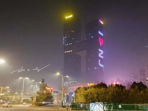 南京河西CBD“最高档”的商业中心，创造世界之最，还成为新地标