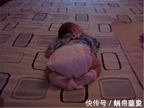 颜值|从小“趴着睡”和“仰着睡”的孩子，长大后颜值有多大区别？