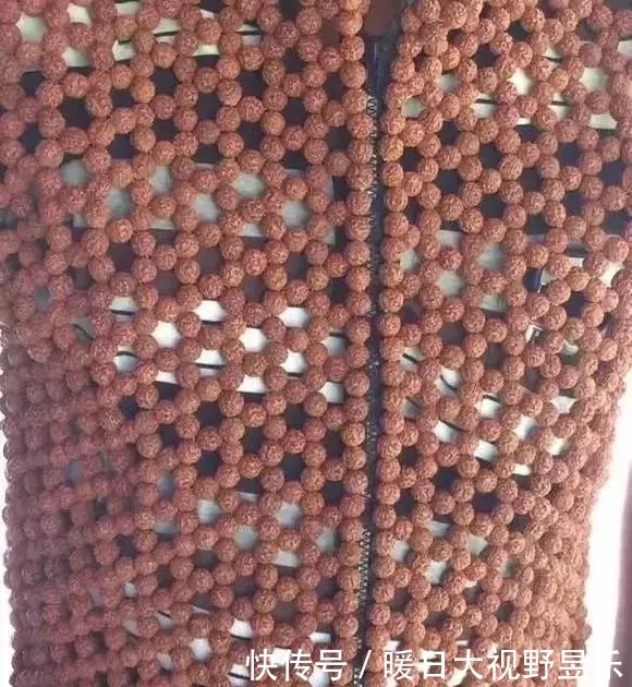 金刚菩提|玩金刚能疯到什么地步?我还没开始撸,人家都穿上了!