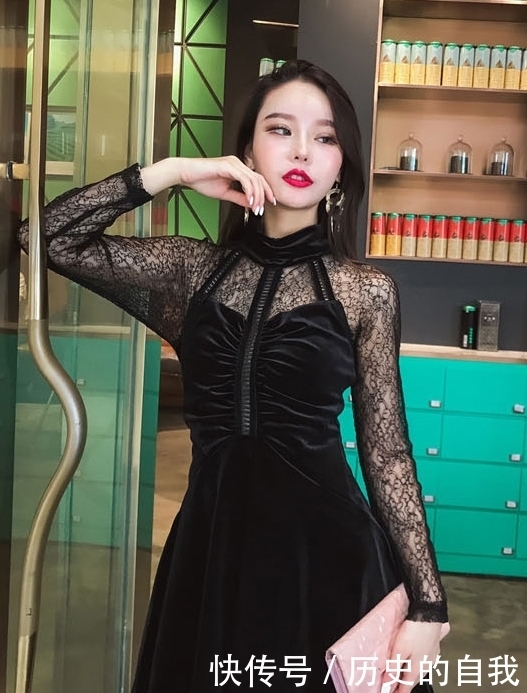 淑女气质,款蕾丝立领,丝绒A字连衣裙穿搭