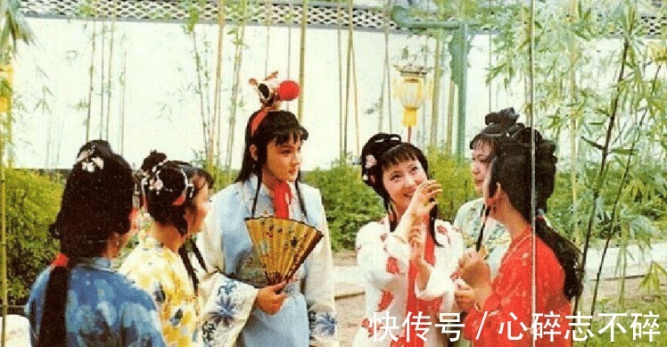 王熙凤$王熙凤如此精明,为何拿戏子取笑林黛玉她比宝玉更懂黛玉