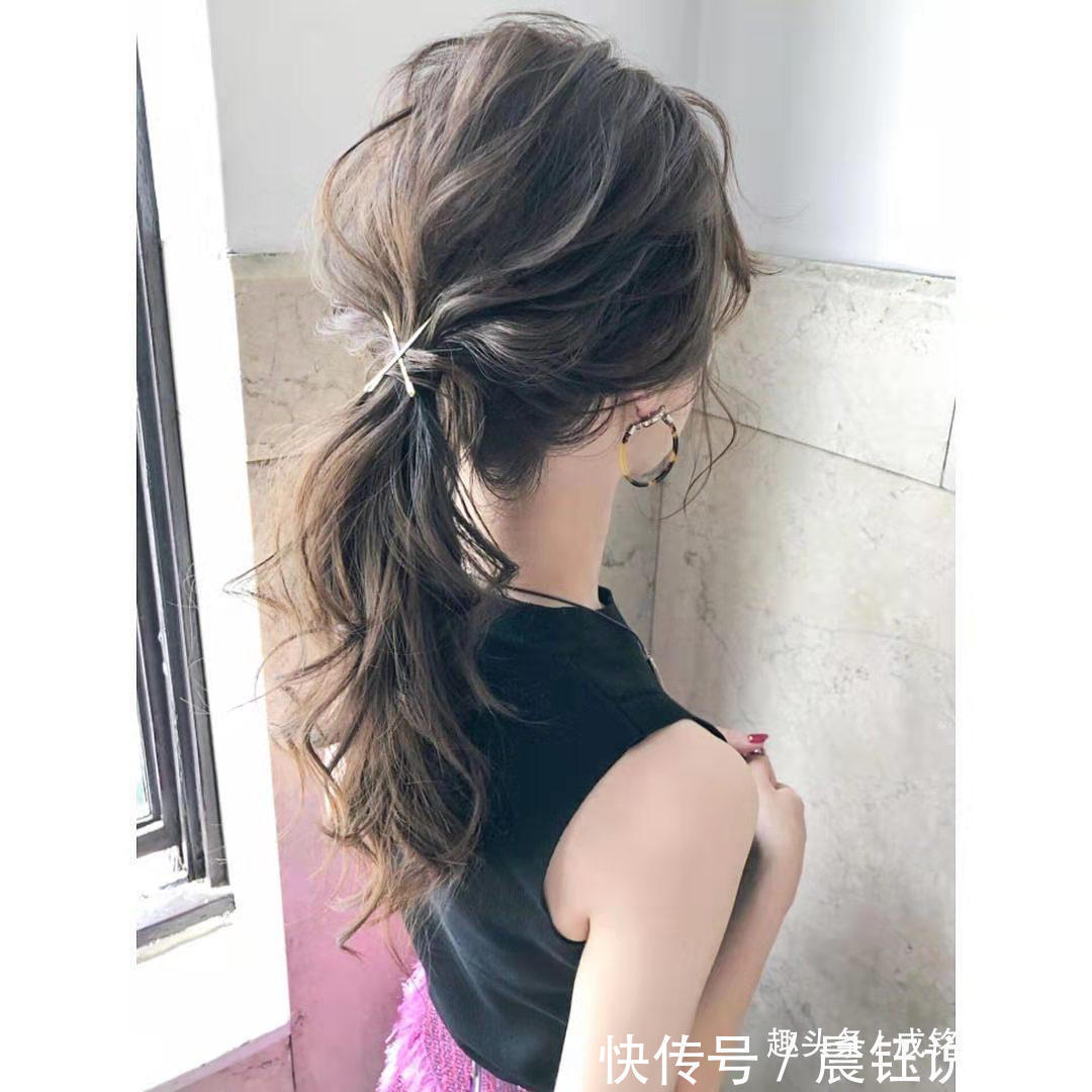 编发 简单随性的编扎造型,巧妙组合随心搭配,让你天天换发型