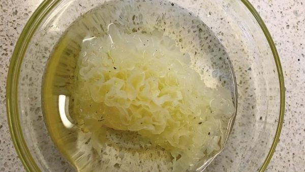 莲子|它是天然“补血汤”，上锅炖一炖，营养滋补，脸色越来越红润