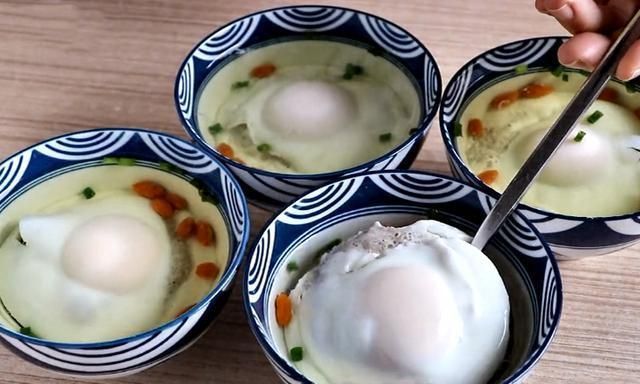 营养|天冷了,多给家人做这汤,简单一做,汤汁鲜美不油腻,别不懂吃