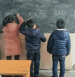 |搞笑GIF趣图:这么漂亮的老师给我加油打气,上课都认真了