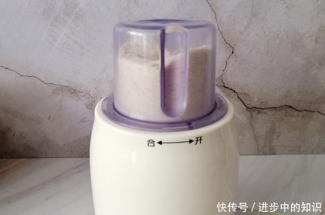 做粉蒸肉没有米粉怎么办教你自己在家做,5分钟搞定,简单方便