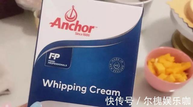 甜品|私房最爱｜低成本裸蛋糕引领甜品潮流，步骤简单在家就能做