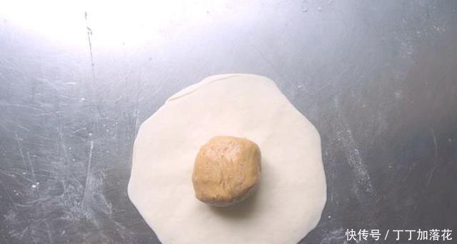 花生|甚至比豆包香甜,好吃的花生袋做法,轻松上手