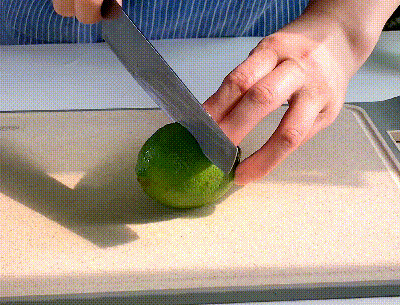 泰式藜麦牛油果沙拉