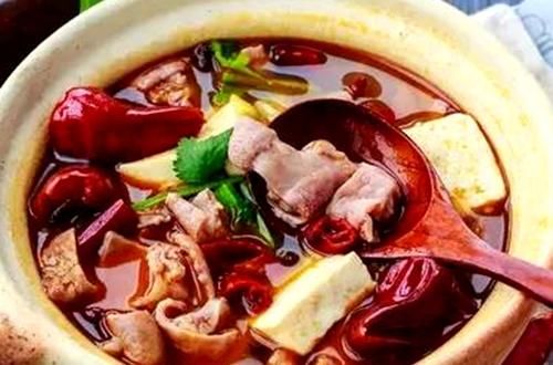 让人狂吞口水的家常菜，不觉又加了几碗米饭，简单下饭！