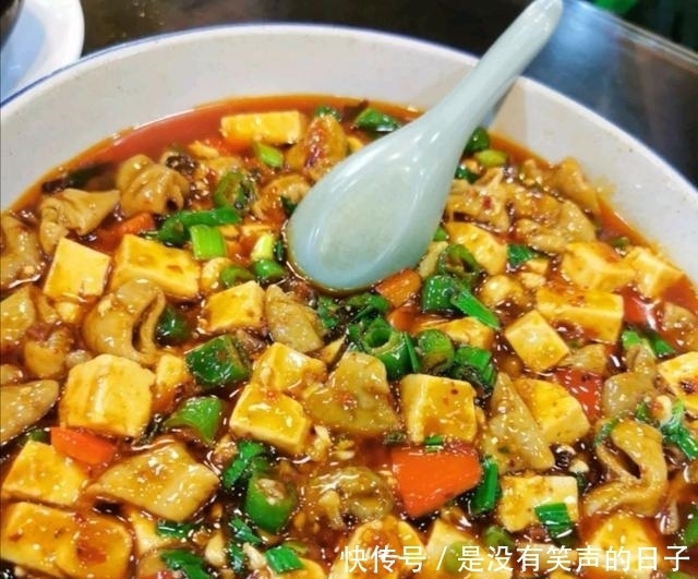 大肠和它是“绝配”,20块钱煮一锅,不腥不腻特下火,3月要多吃