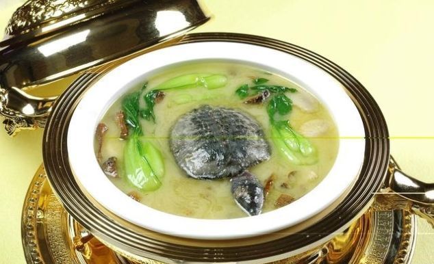  滋补过剩|患上甲状腺结节，要主动拒绝“发物”，管不住嘴，结节很难好