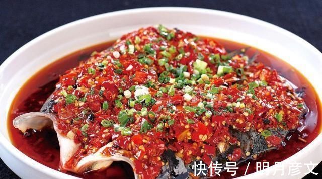 腥味|做剁椒鱼头时，有人少了一步，导致很腥，多加一步，鱼头鲜嫩不腥