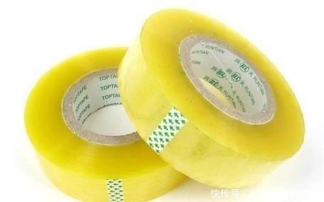 原来清理粘胶痕迹这么简单,再也不要用手抠,好多人不懂,快看看