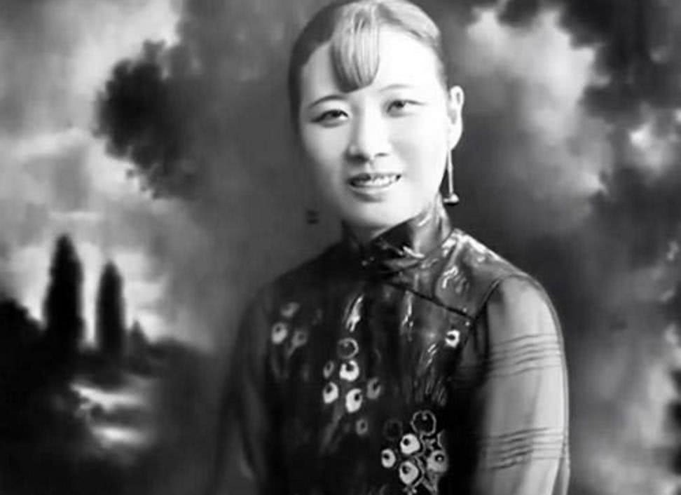 宋庆龄|宋美龄为何不参加姐姐宋庆龄的葬礼？一本日记公之于众揭露了真相