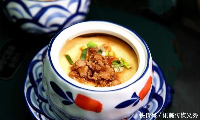 为什么学做蒸蛋,总不如别人蒸得好看?其中有一步,都不告诉你
