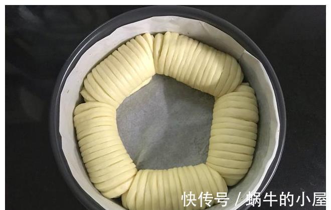 拉丝|手揉面包怎样轻松揉出膜？1个小技巧，15分钟出膜，面包柔软拉