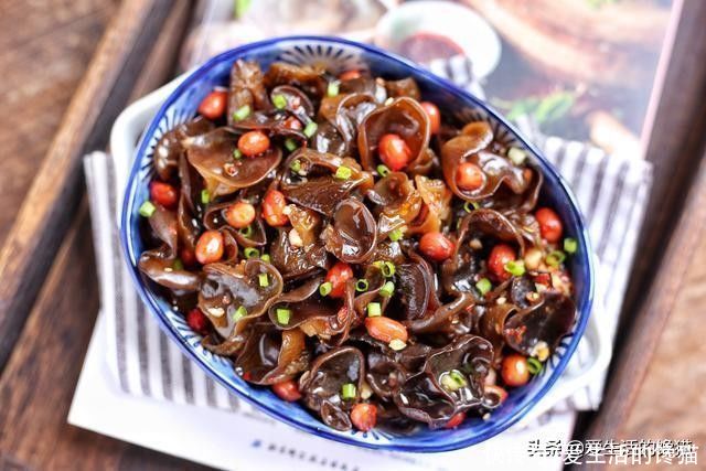 雪梨|大热天，不管有钱没钱，都要常吃这6种碱性食物，精神十足过夏天