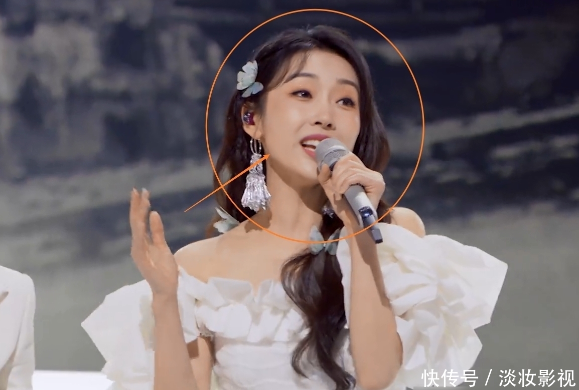 宣璐和阿兰回归节目,细看两人的舞台表现力,真不怪观众意难平