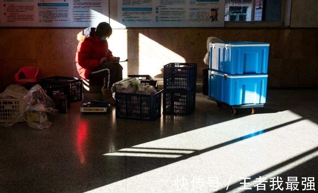 李威|社区团购进入下半场，憧憬月薪过万的团长们正在被抛弃
