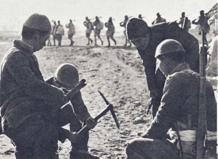 工兵|师团长行军路上被炸死，由于死的方式丢脸，日军不好意思公布消息