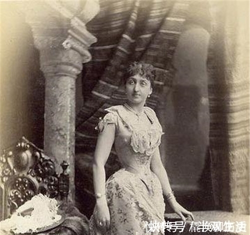 畸形#古代畸形审美,欧洲束腰中国缠足都已废除,唯日本将其传承了下来