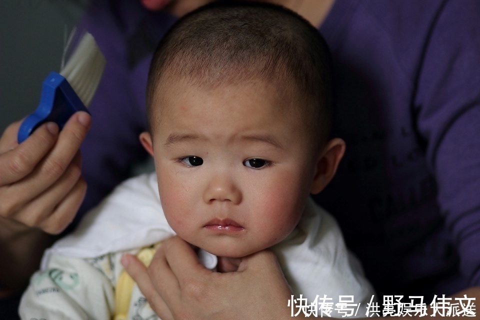 蜂蜜|儿科医生孩子不满3岁,3样东西不要让娃吃,对身体发育没好处