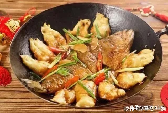 八一战友聚餐推荐12道家常菜，营养美味，简单易学，刚上桌就被抢