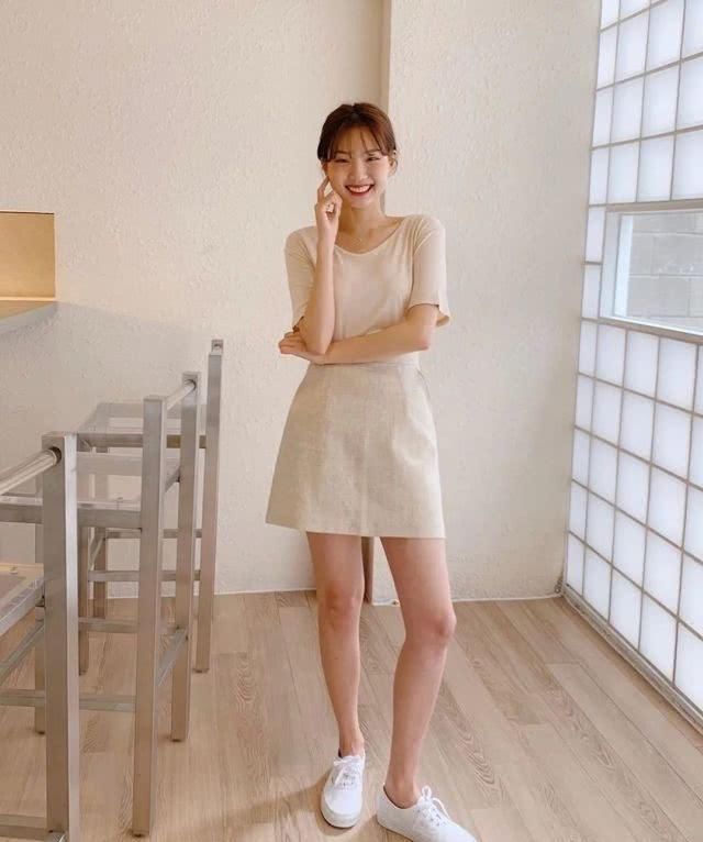 搭配|今夏这种“盐汽水”穿搭,真的好看到上头