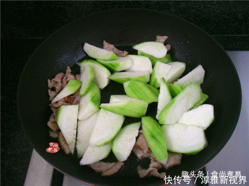 水分|此道是6月最该吃的菜,当季食材水分充足,味道鲜美保护皮肤