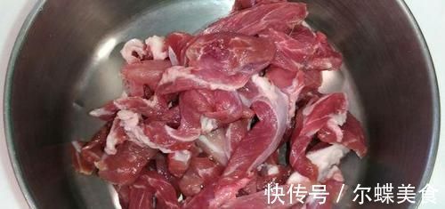 青椒|洋葱和它天生一对，好吃下饭，宁可不吃肉也要吃它，清血管降血糖