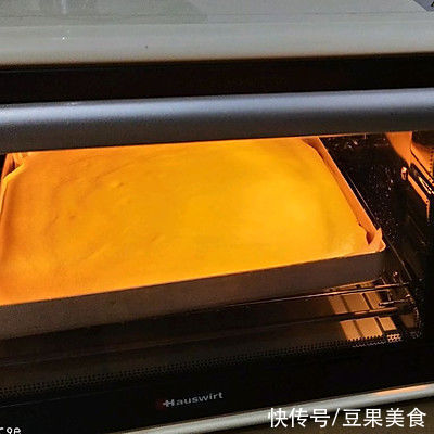 美味可口的蛋糕卷