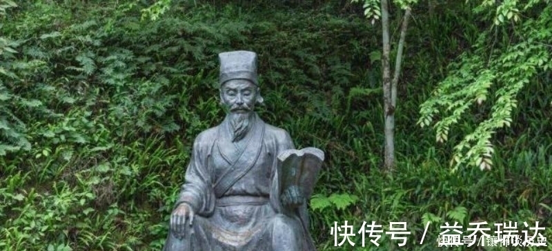 秋月&朱熹这首诗被严重低估了,第一句就令人惊艳,最后两句更是经典