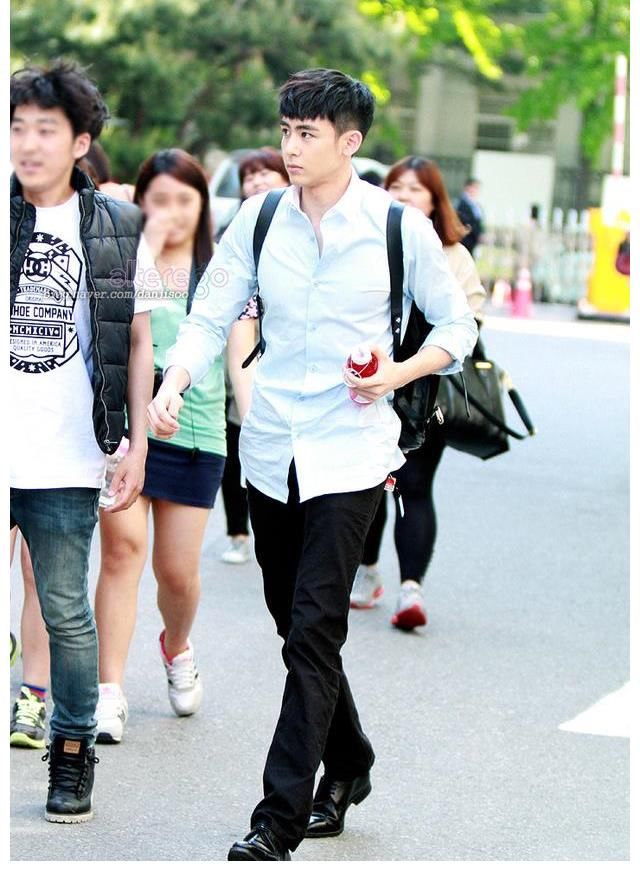 《追哥》2內涵《披哥》，誰給的自信？網友：狗尾續貂？