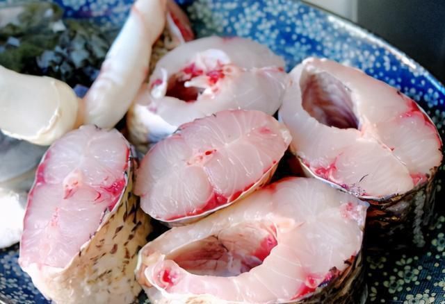 我家一周吃3次的鱼肉做法,砂锅一焖鲜香嫩滑,吃一次就爱上了