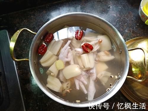 红润|天然的“补血库”发现了,上锅炖一炖,气血双补,脸色越来越红润
