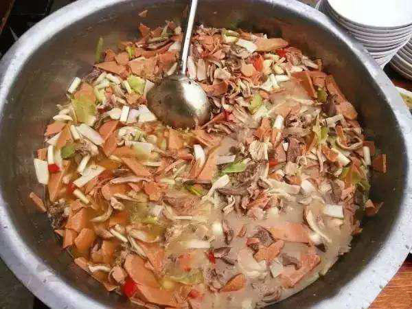 色彩味|正宗农村宴：26道菜，道道色彩味俱全，村宴大家爱吃的美食