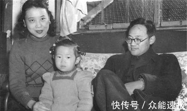 曹禺!巴金与妻子恋爱8年,将其骨灰放在枕边30年,晚年感叹长寿是折磨