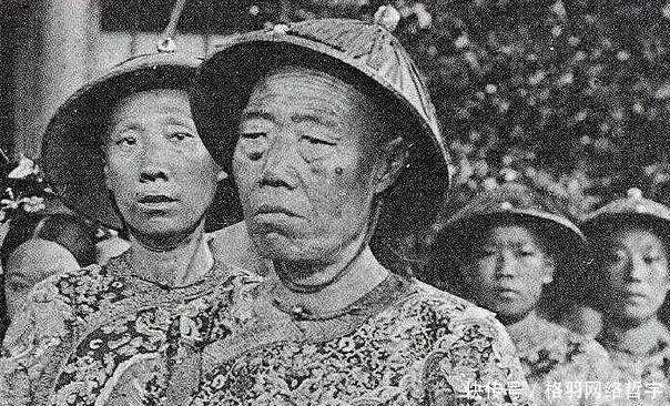 真实|慈禧手下太监总管的照片,图5才是李莲英的真实模样,眼神能杀人