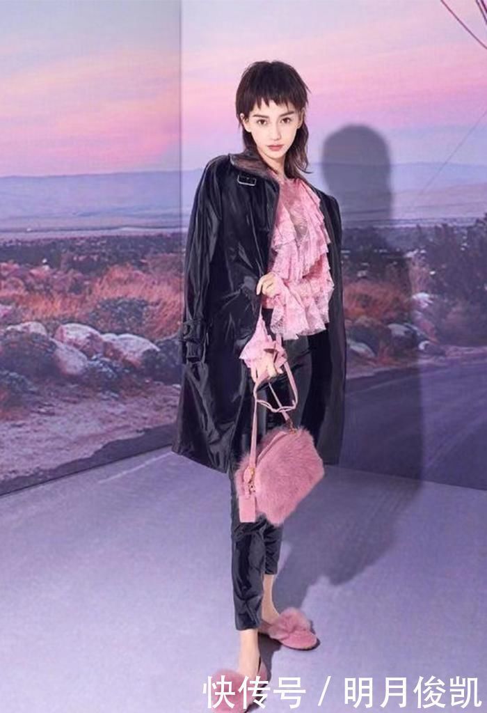 放弃|女人过了30就放弃中分吧!试试这4种“刘海”发型,更减龄显脸小