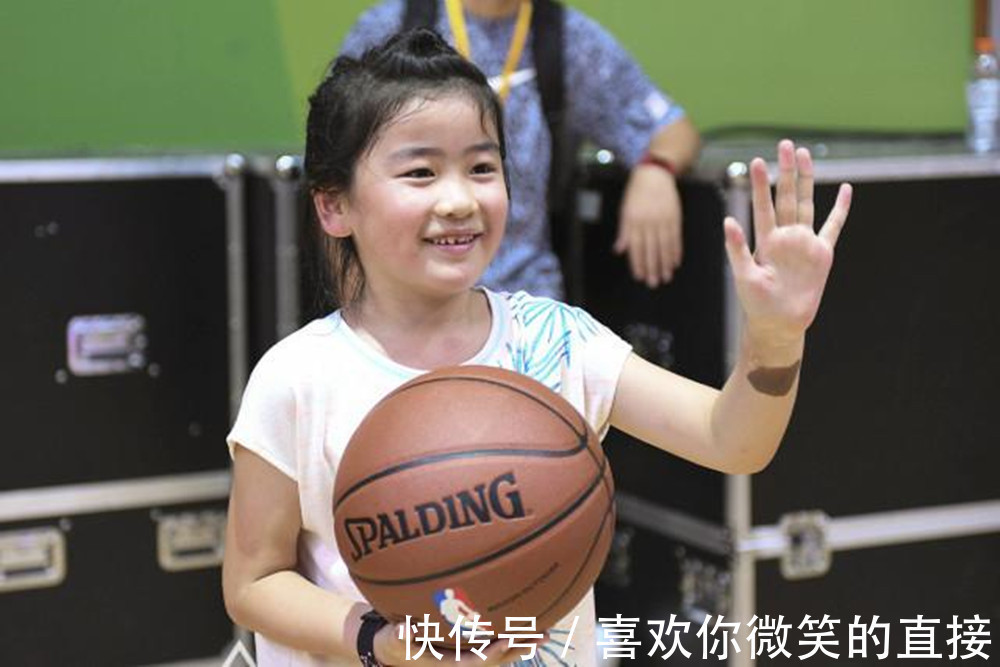 身高|姚明10岁女儿身高“失控”,比同龄孩子高出一大截,自家娃如何追