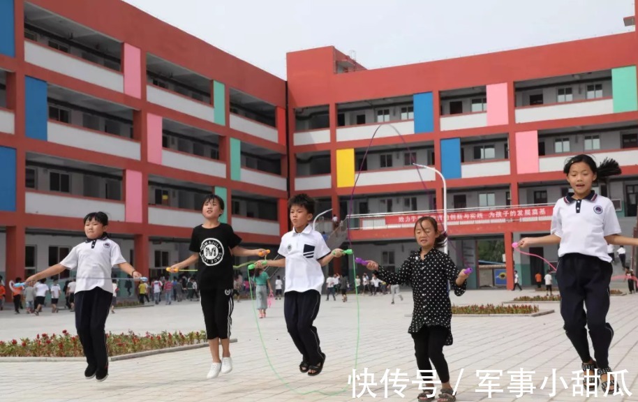 内因|孩子身高不达标,可以找体育锻炼来帮忙,有4项运动值得参考