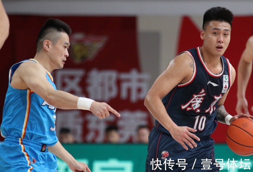 季后赛|广东男篮再失一大将!杜锋黑白矮组合解散,新下家已基本确定