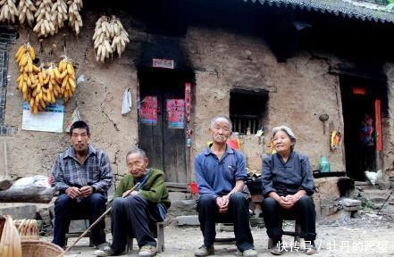 中枢神经系统|55岁以后,睡前做到“6不要”,后辈子可少进医院,还易“长寿”