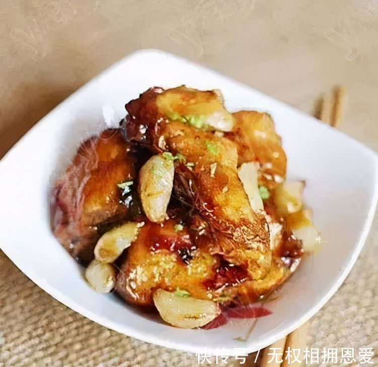 女性擔心老太快,可以多吃三種美食,補血潤膚,延緩衰老