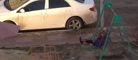 英国|英国“超懒惰”妈妈火了,每个月只做两次饭,一次能吃半个月