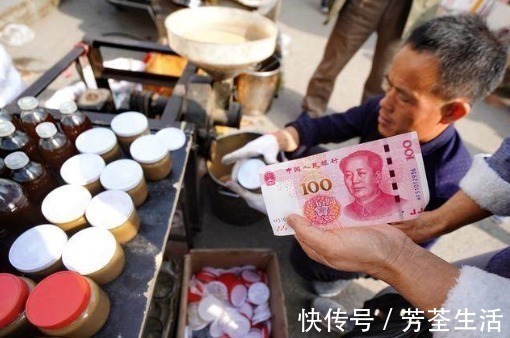 街头“现榨芝麻油”，味道香还不贵，实则机器暗藏玄机！别贪便宜