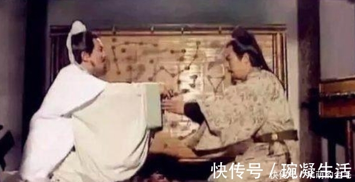 韩信|恢复汉服 汉高祖因穿汉服差点被杀，真正的汉服现在穿出去会挨打