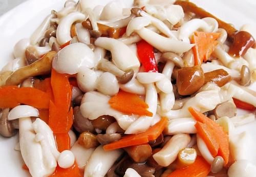 春天养生正当时,多吃三种食物,提亮肤色,去除色斑,爱吃就赚到